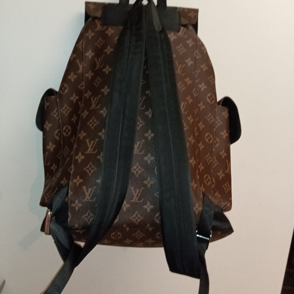 Your attention grabbing L.V. BackPack W/Authentic# being valid for this bag spec - Picture 11 of 12